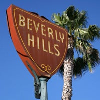 Illustration for article titled Bravo Looks For Real Housewives In Beverly Hills