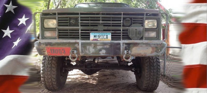 Illustration for article titled This Gruff Old Army Truck Has The Perfect License Plate