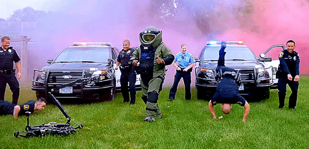 Cop Seizes Opportunity To Dance In Bomb Squad Suit - Jalopnik