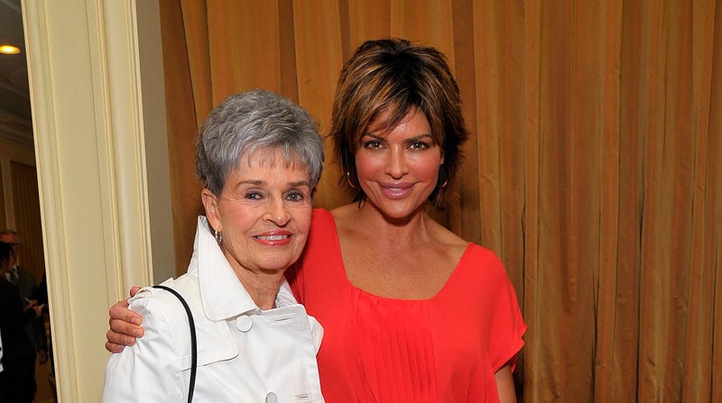 Illustration for article titled Lisa Rinna's Mother, Lois, On Surviving the Trailside Killer: 'I Should Not Even Be Here'
