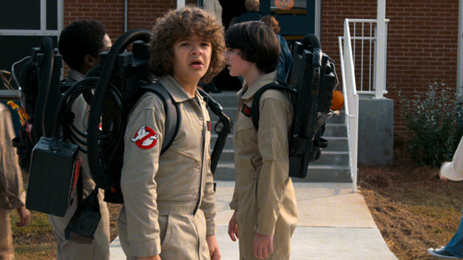 mike stranger things ghostbusters