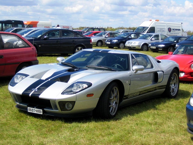 Does jeremy clarkson have a ford gt #5