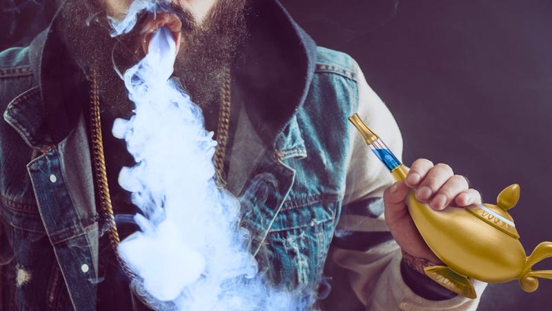Illustration for article titled Ever Wanted to Smoke a Genie? Your Wish Just Came True With This Aladdin&#39;s Lamp Vape