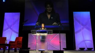 Illustration for article titled NEWS STAND: Palin Raps Obama on Big Oil, Gang Power In Jamaica, Puffy Wants Cowell's Gig, and More