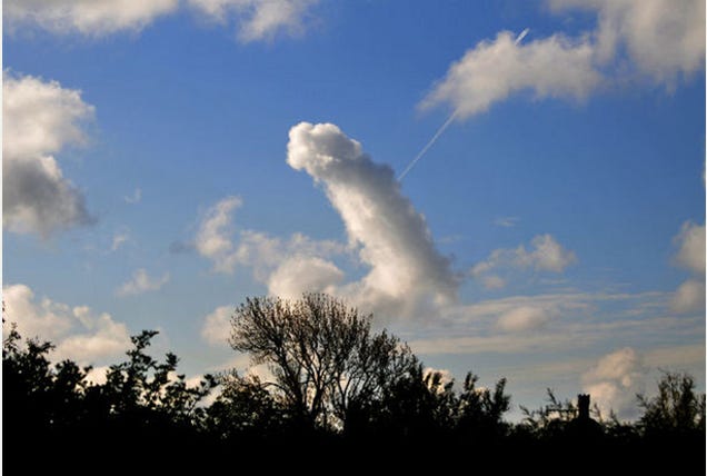 This Cloud Looks So Much Like A Penis It's Not Even Funny