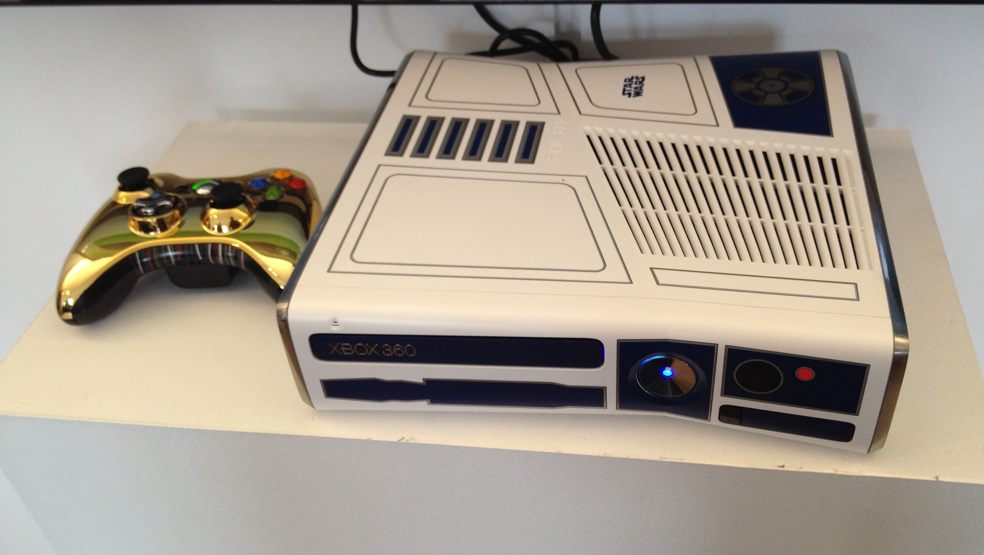 Star Wars Xbox 360 Spotted on TV Set, Rumored April Release