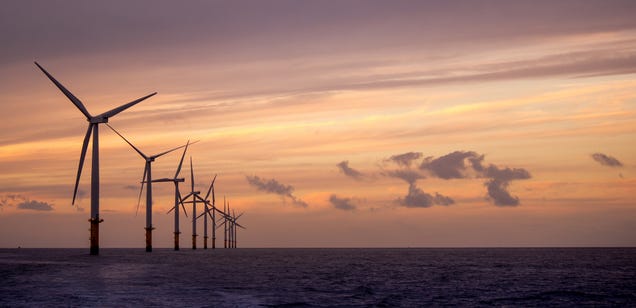 photo of World's Biggest Wind Farm To Be Built Off the Coast of the UK image