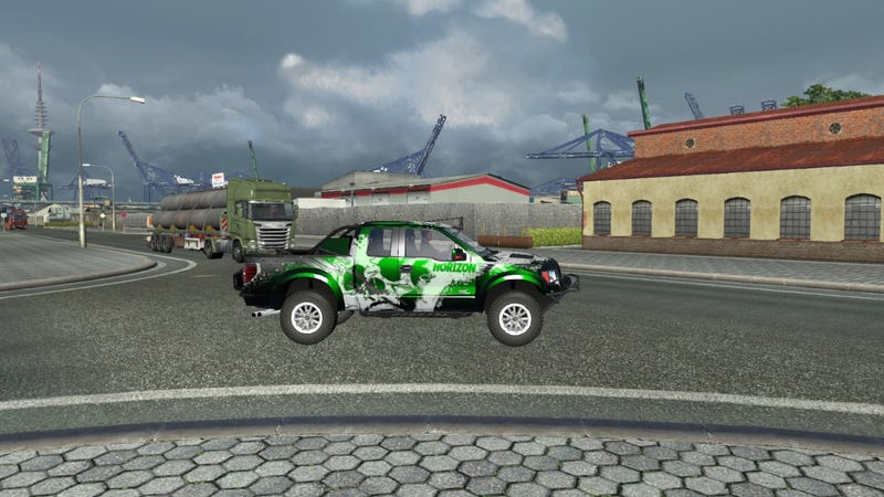 Illustration for article titled When Forza Horizon Meet Euro Truck Simulator 2..