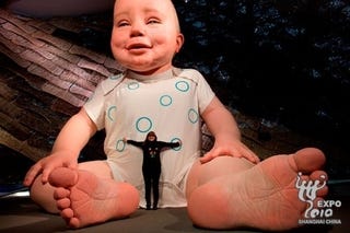 Illustration for article titled China's 21-Foot-Tall Baby Is Here to Creep Out the World