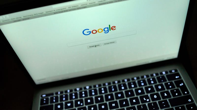 Illustration for article titled Google Fixed Its Algorithm So That Lesbian-Related Searches Are Less Pornographic