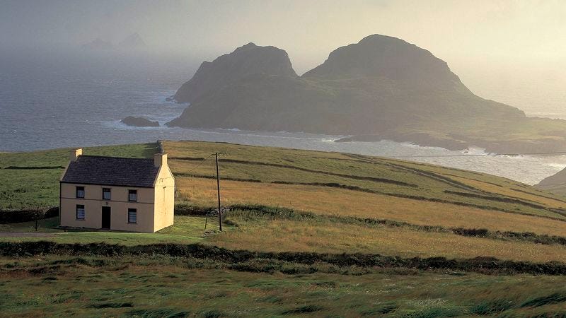 40+ A Cottage By The Sea Pictures