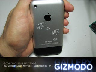 Illustration for article titled At Gizmodo Gallery 2009: Laser Etching!