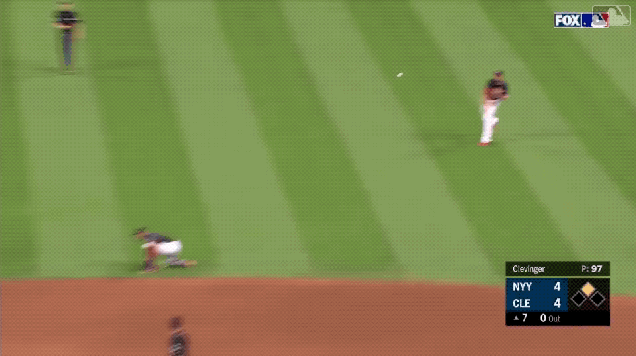 hiuu6d0xztrj1jfmoazw.gif