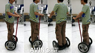 Illustration for article titled Koreans Make Segway That's Half the Price, Many Times More Korean