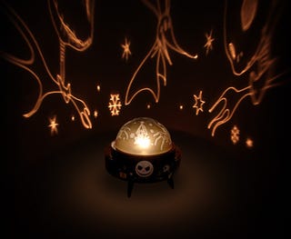 Illustration for article titled Night Before Christmas Mobile Light Comes Out 299 Days Early