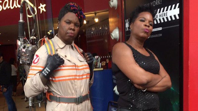 Illustration for article titled Leslie Jones Meets Her TwinÂ