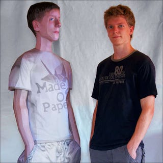 Illustration for article titled How To Make A 3D Paper-Clone of Yourself for Under $40