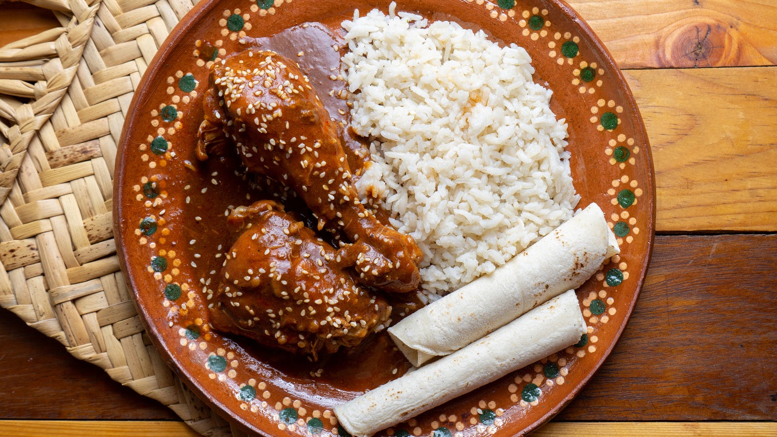 Holy molé: A beginner&amp;#39;s guide to Mexico’s heaven-sent sauce