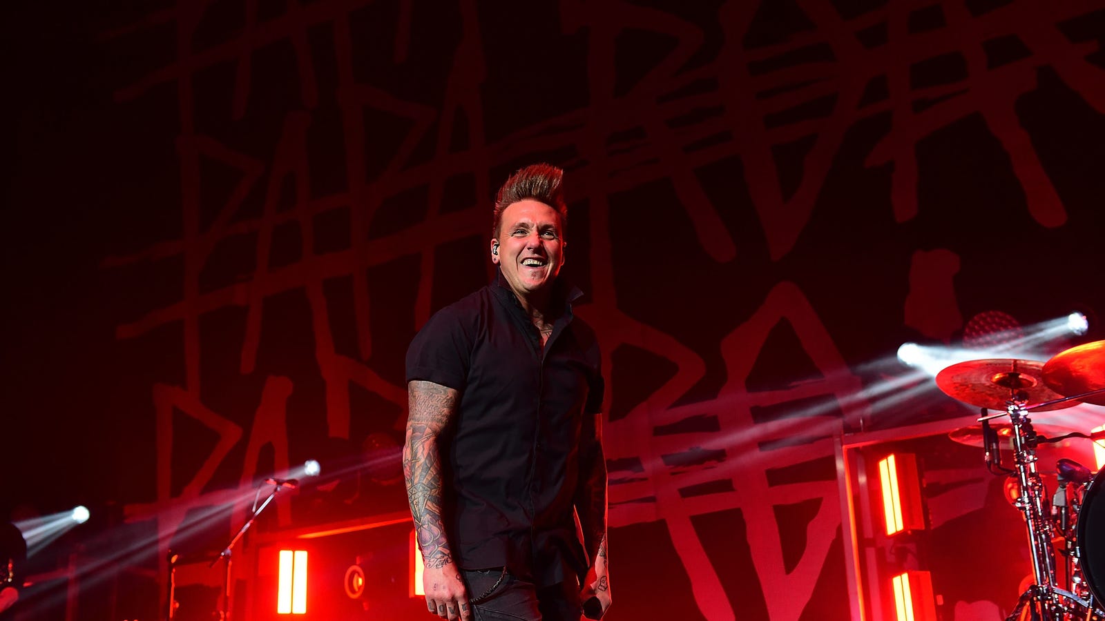 papa roach cut my life into pieces papa roach cut my life into pieces