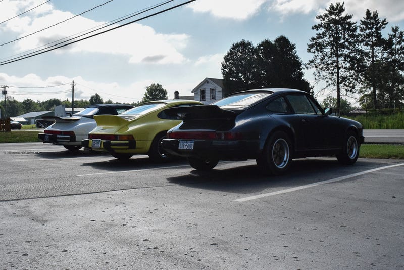 Illustration for article titled Porsches