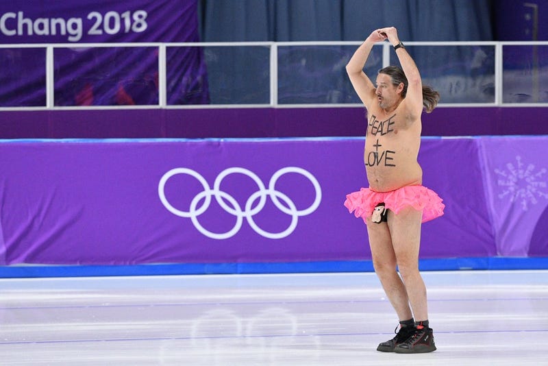 Illustration for article titled Hats Off to the Streaker Who Brought This Heartwarming Message to the Olympics