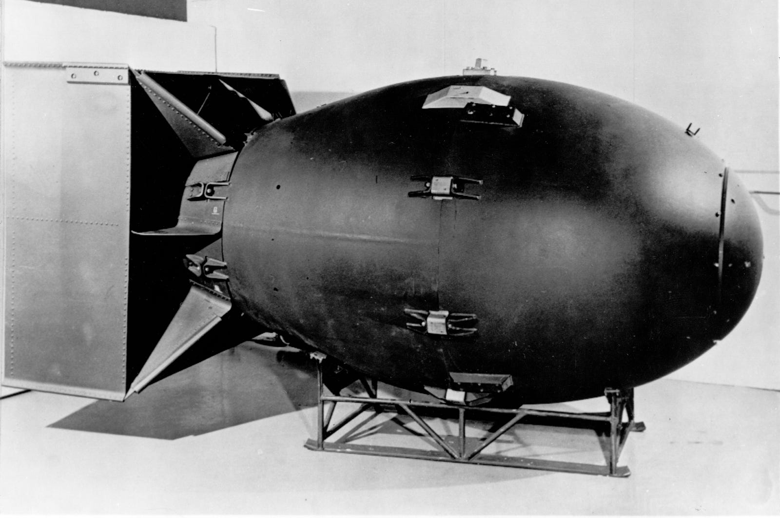 Cómo construir tu propia bomba atómica: The A-Bomb Kid