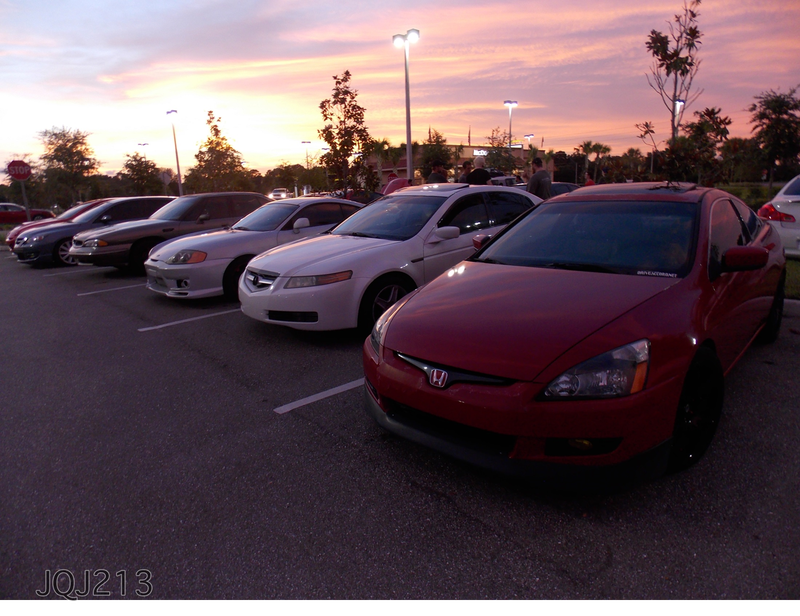Illustration for article titled Just a few pics from our local car meet last night