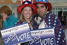 Illustration for article titled Cosplay Superheroes Want Your Vote