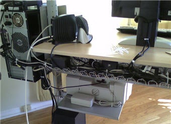 Hack Attack: The Cordless Workspace (Sort Of)