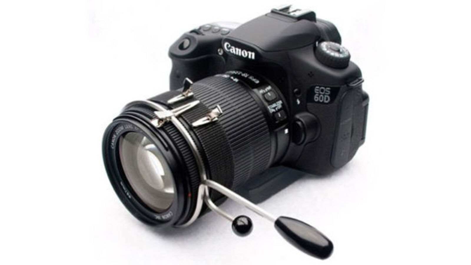 Add Pro-Level Focus Adjustment To Your DSLR With a Simple Kit