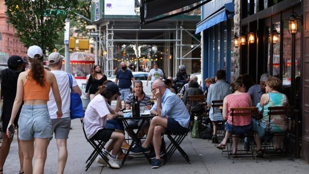 The service economy is keeping the US from slipping into a recession The service economy is keeping the US from slipping into a recession