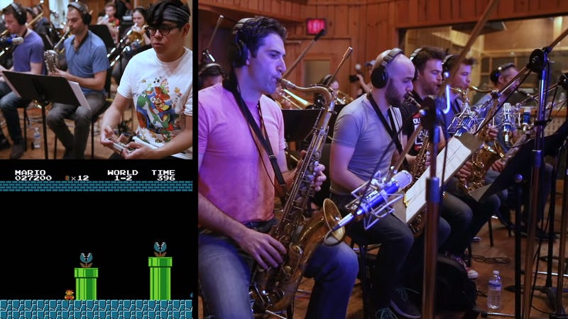 Illustration for article titled Playing Super Mario Bros. With A Live Band Doing The Soundtrack Behind You Must Be Nice