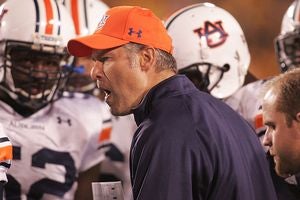 Illustration for article titled Iowa State And Auburn Trade Coaches. Again.