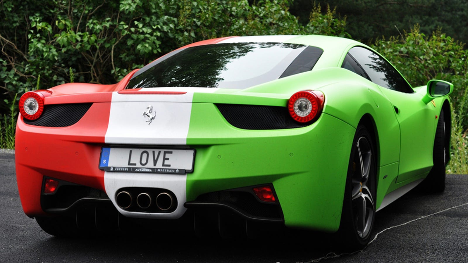 Феррари 458 белая