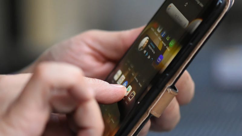 Illustration for article titled Why You Need the 'Google Go' App on Your Older Android Device