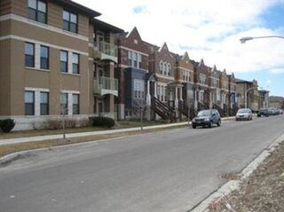 Illustration for article titled Mixed Income, Mixed Results