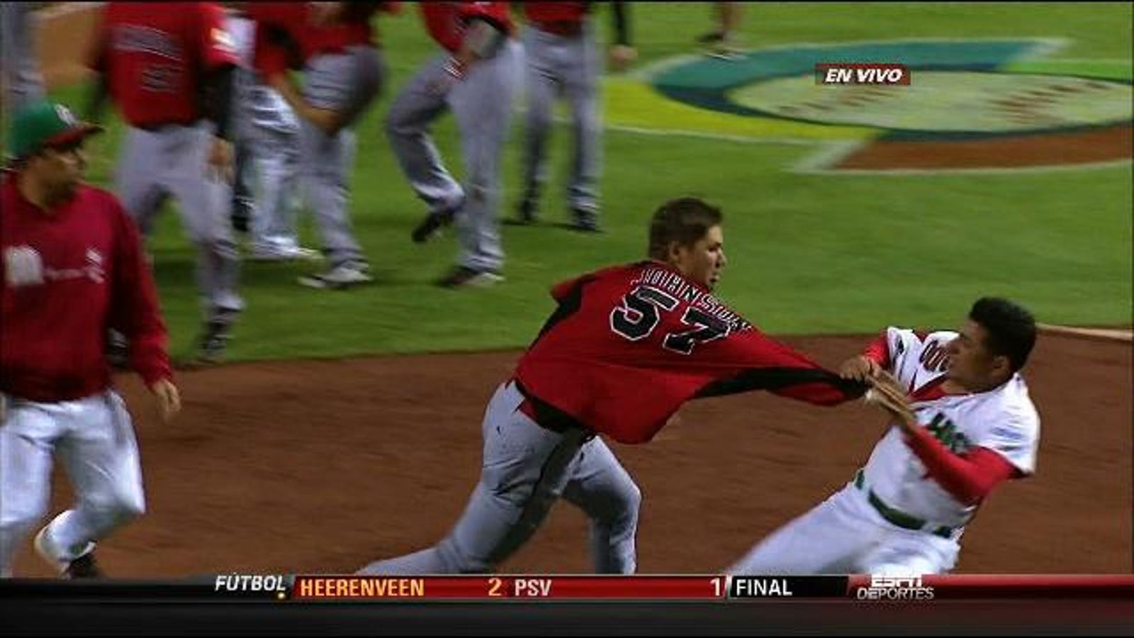 Massive BenchClearing Brawl Erupts At MexicoCanada WBC Game