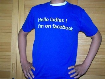 Illustration for article titled You Ladies Check Facebook Before You Pee