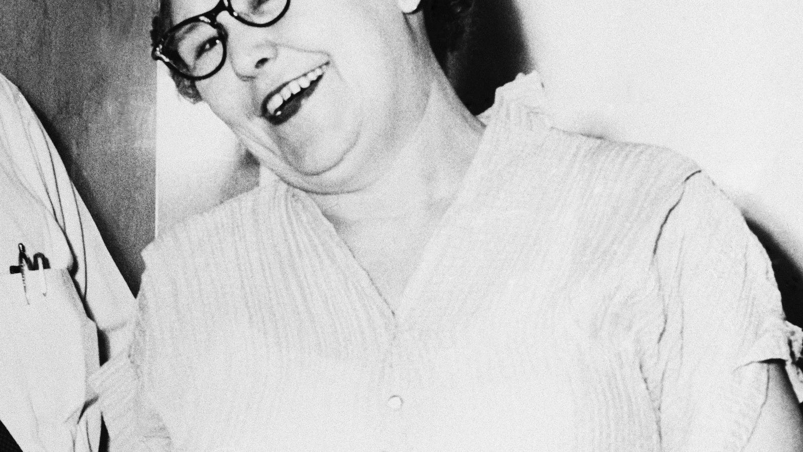 The "Giggling Granny" Serial Killer Who Smiled All the Way to Prison