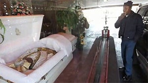 Illustration for article titled The Drive-Thru Funeral Home of Compton, California