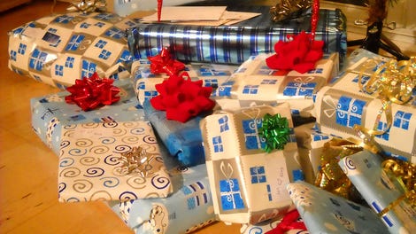 can i send amazon gifts to another country