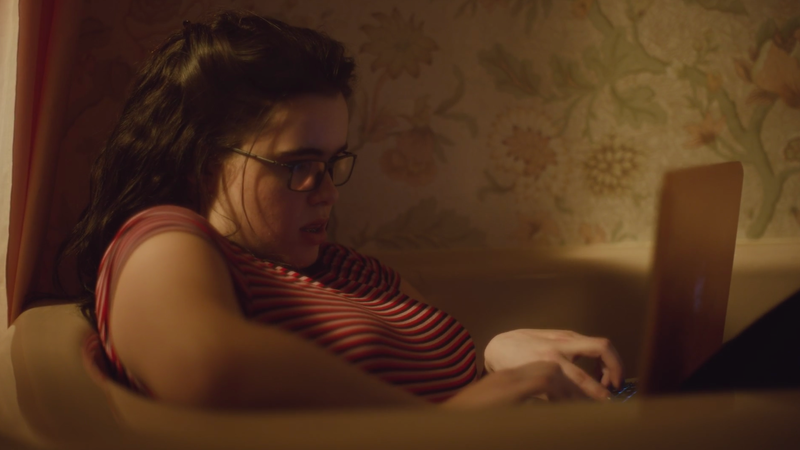 Illustration for article titled Euphoria Paid Respect to the Modern Girl Geek: The Horny Fanfiction Writer