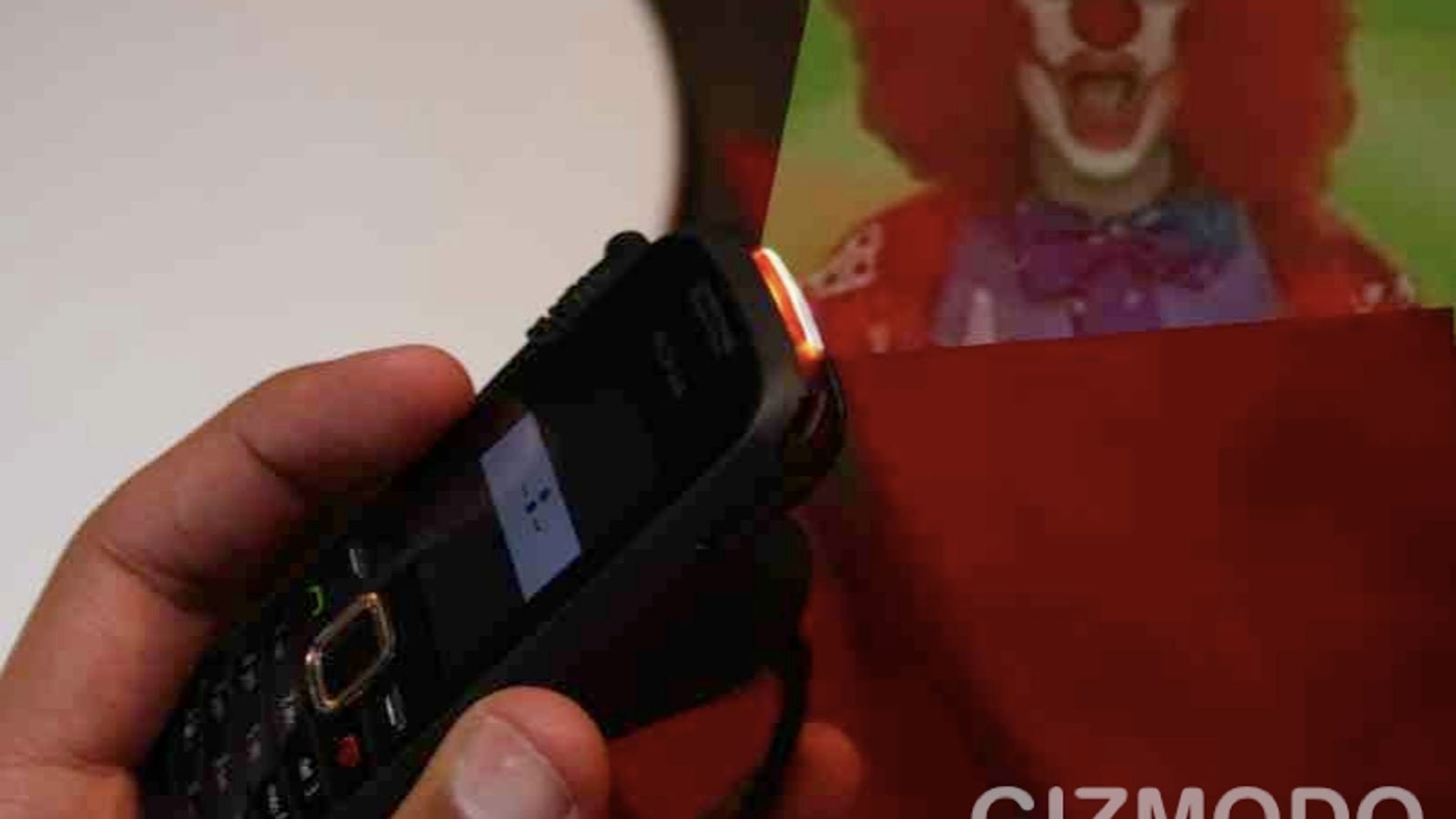 Nokia 1661 has AMAZING LED FLASHLIGHT Built InTo Top of Phone