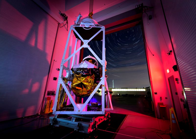 Illustration for article titled NASA's New Recoverable Telescope Will Float Above the Clouds by Balloon