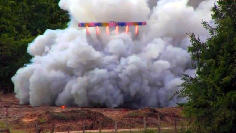 Illustration for article titled Stop What You're Doing And Watch This Insane Fireworks Display