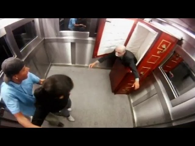 Japan Elevator Prank