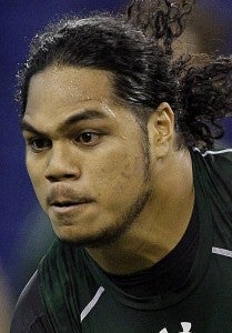 Illustration for article titled Jaguars Mouthpiece Thinks One Christian Is As Good As The Next