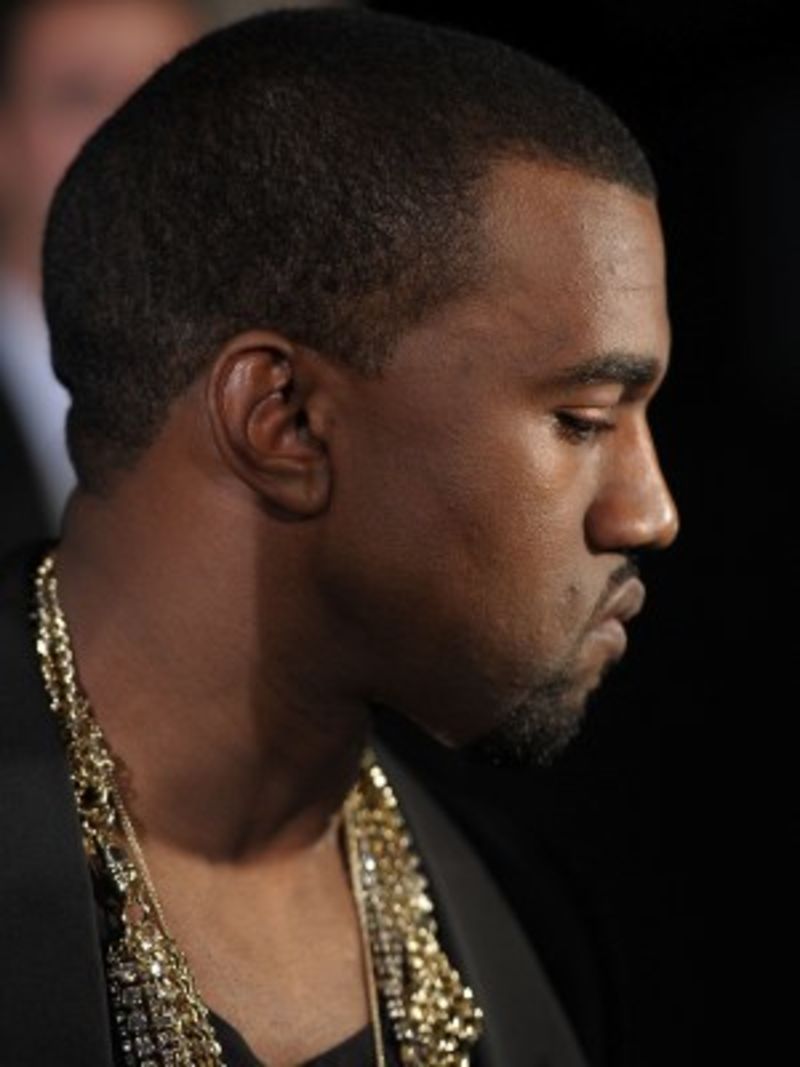 Illustration for article titled Sorry Celebrities: Famous Mea Culpas