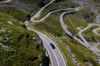 Illustration for article titled What makes a Great Driving Road?