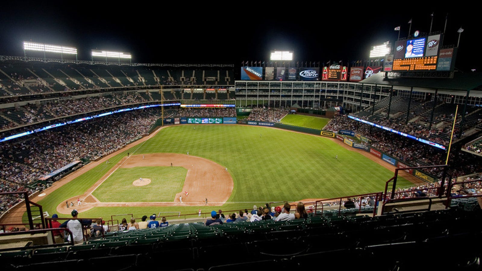 Why Your Stadium Sucks: Rangers Ballpark In Arlington